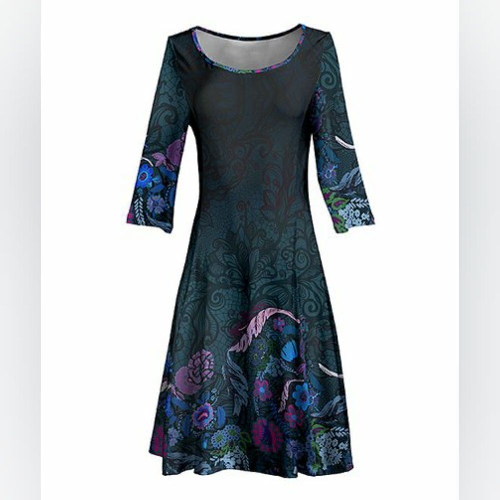 Lily Three-Quarter Sleeve Midi Dress sz Med